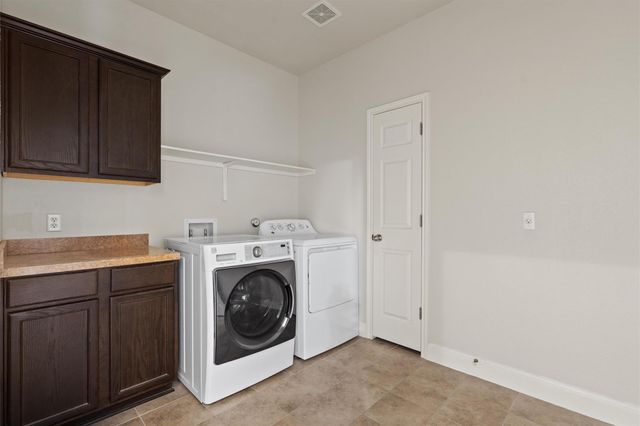 706 Harwood DR, San Marcos, TX 78666