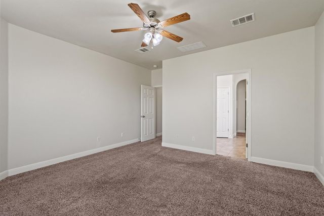706 Harwood DR, San Marcos, TX 78666