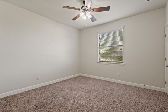 706 Harwood DR, San Marcos, TX 78666