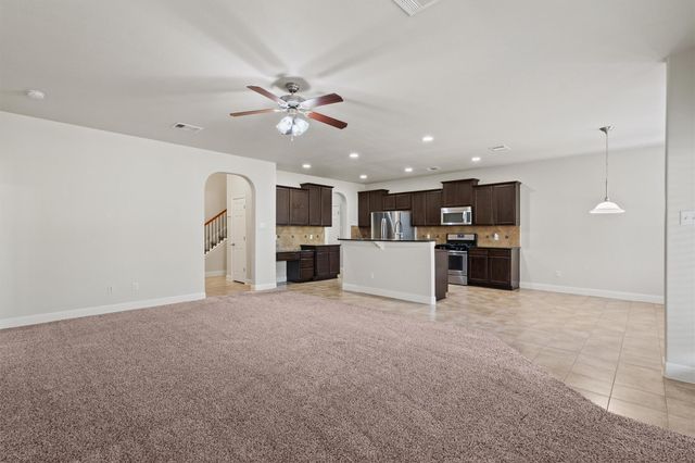 706 Harwood DR, San Marcos, TX 78666
