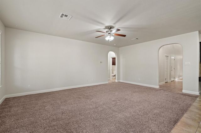 706 Harwood DR, San Marcos, TX 78666