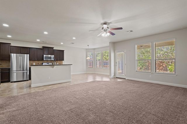 706 Harwood DR, San Marcos, TX 78666