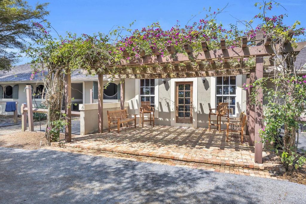 Image 10 of property listing at 13220 55th Street S, Wellington, FL 33449