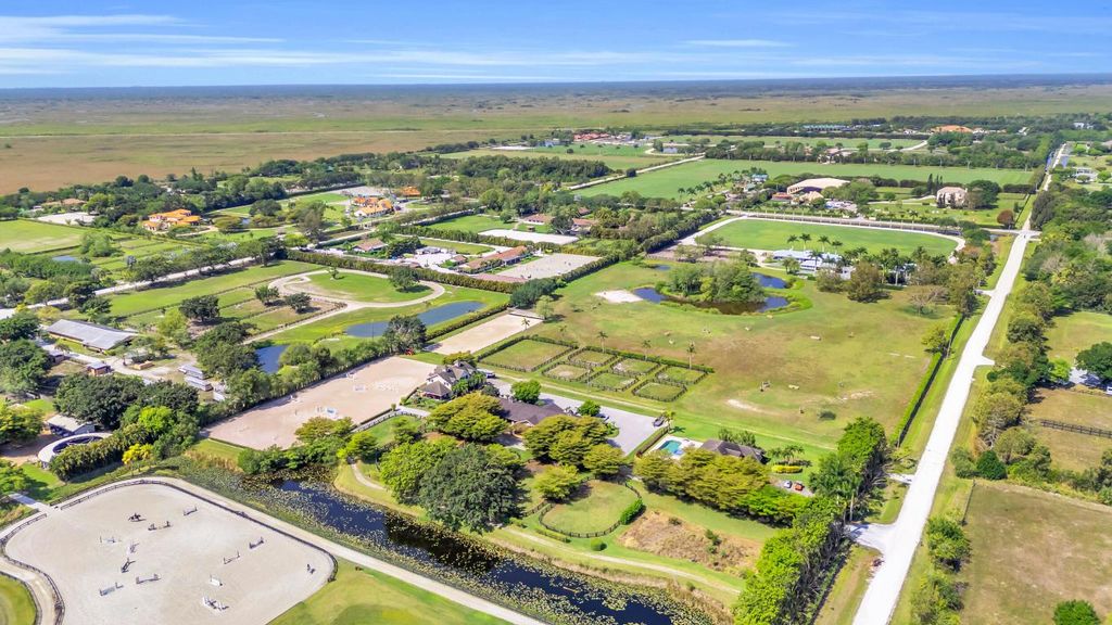 Image 23 of property listing at 13220 55th Street S, Wellington, FL 33449