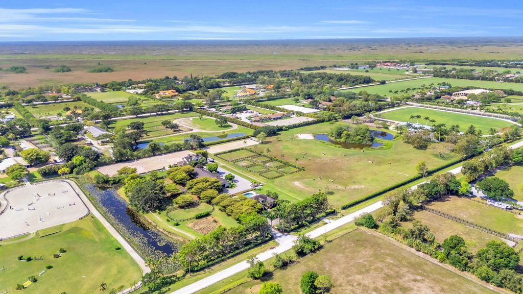 Image 24 of property listing at 13220 55th Street S, Wellington, FL 33449