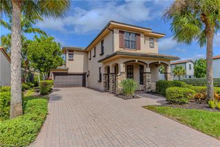 1233 Kendari TER, Naples, FL 34113