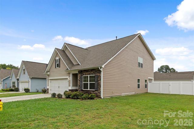 3200 Hickory Grove Drive, Monroe, NC 28110