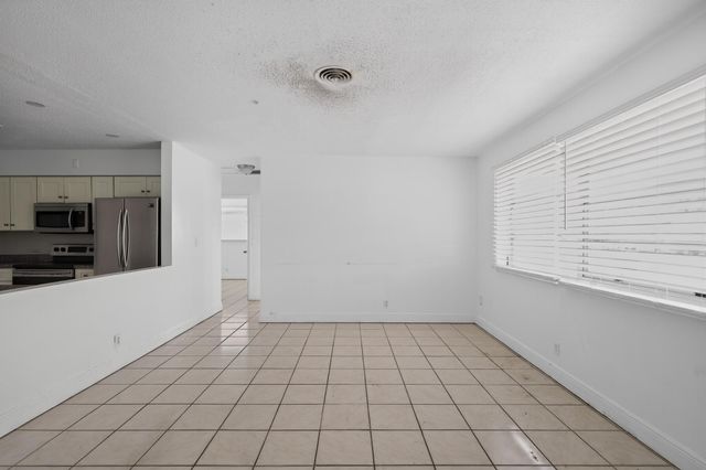 5845 ARTHUR Street, Hollywood, FL 33021