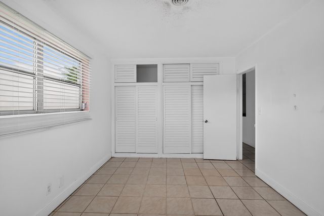 5845 ARTHUR Street, Hollywood, FL 33021