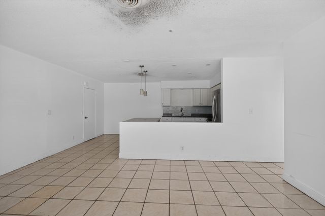 5845 ARTHUR Street, Hollywood, FL 33021