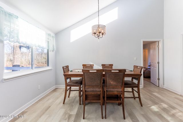 107 Knotline Road, New Bern, NC 28562