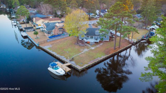 107 Knotline Road, New Bern, NC 28562