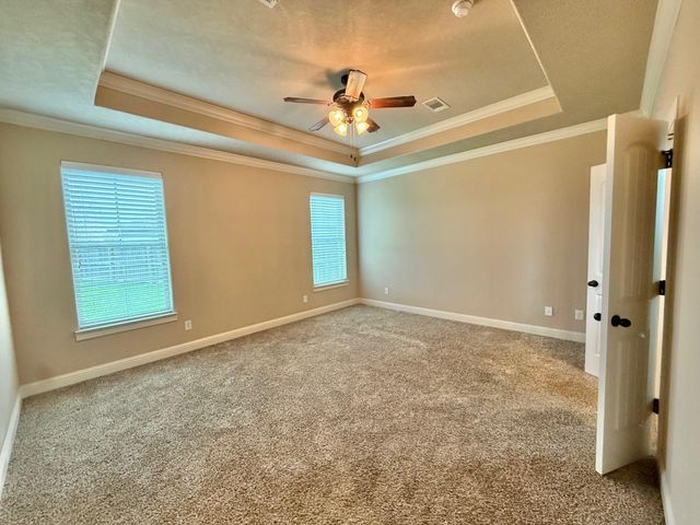 177 Sterling Ridge Drive, Nederland, TX 77627