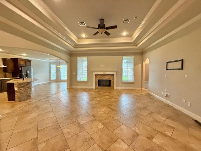 177 Sterling Ridge Drive, Nederland, TX 77627