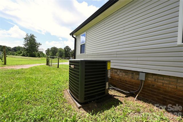 108 Daves Road, York, SC 29745