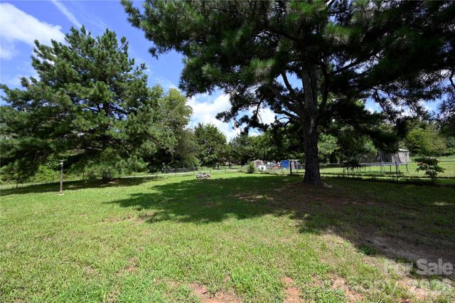 108 Daves Road, York, SC 29745