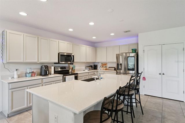 23707 COMPANERO DRIVE, Sorrento, FL 32776