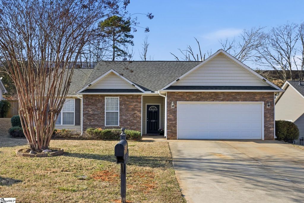 1049 Blythwood Drive, Piedmont, SC 29673