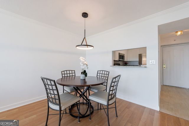 2870 Pharr Court South NW 2602, Atlanta, GA 30305