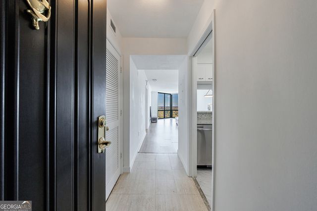 2870 Pharr Court South NW 2602, Atlanta, GA 30305