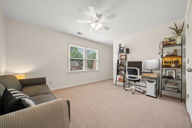 150 LEAF TRAIL CT, Memphis, TN 38018