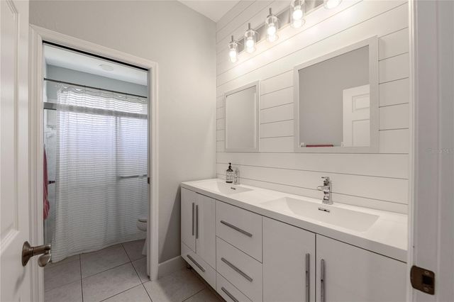 1221 VISTA HILLS DRIVE, Lakeland, FL 33813