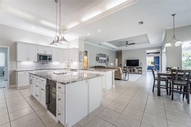 1221 VISTA HILLS DRIVE, Lakeland, FL 33813