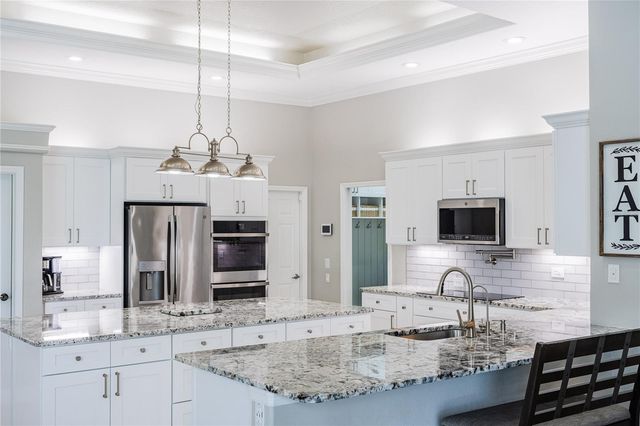 1221 VISTA HILLS DRIVE, Lakeland, FL 33813