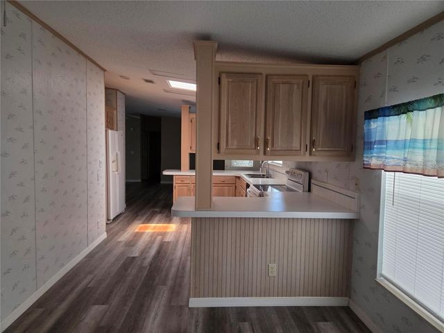 3224 MANATEE ROAD, Tavares, FL 32778