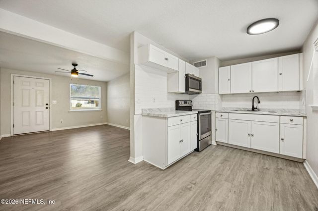 1034 BECKNER Avenue, Jacksonville, FL 32218