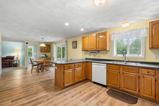 496 Loudon Road, Pittsfield, NH 03263