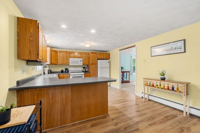 496 Loudon Road, Pittsfield, NH 03263