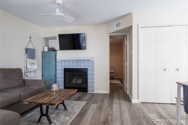 3506 Cove View Boulevard 1311, Galveston, TX 77554