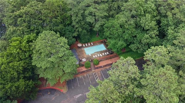 123 Warm Springs Centers, Roswell, GA 30075