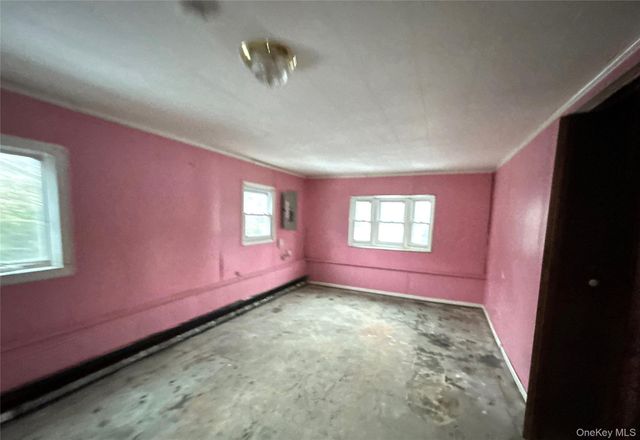 1181 Ocean Avenue, Bay Shore, NY 11706