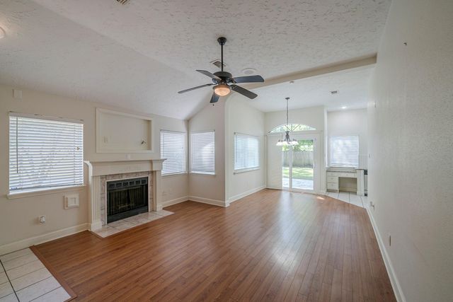 4014 Meadowgold Lane, Houston, TX 77345