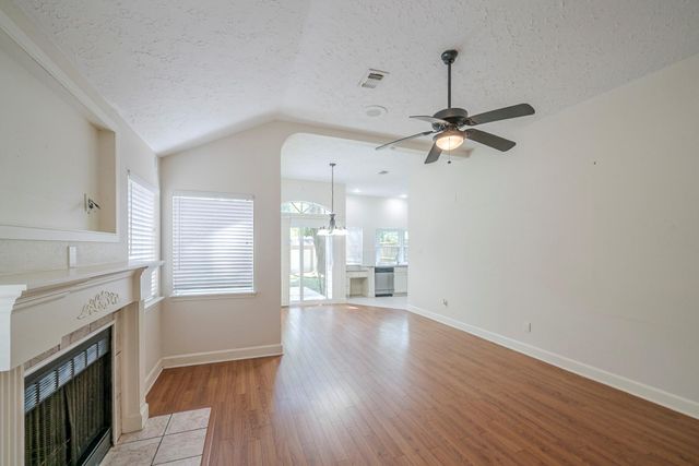4014 Meadowgold Lane, Houston, TX 77345
