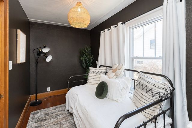 3318 School Street, Des Moines, IA 50311