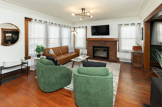 3318 School Street, Des Moines, IA 50311