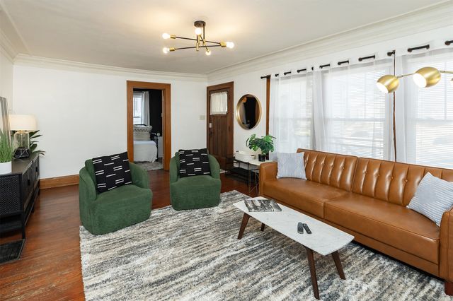 3318 School Street, Des Moines, IA 50311