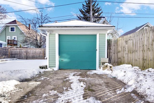 1828 N 55th STREET, Milwaukee, WI 53208