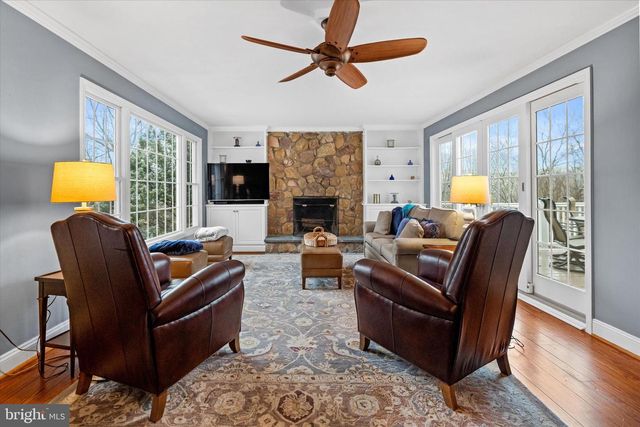 9 RAVEN LN, Kennett Square, PA 19348