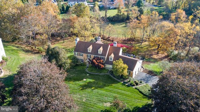 9 RAVEN LN, Kennett Square, PA 19348