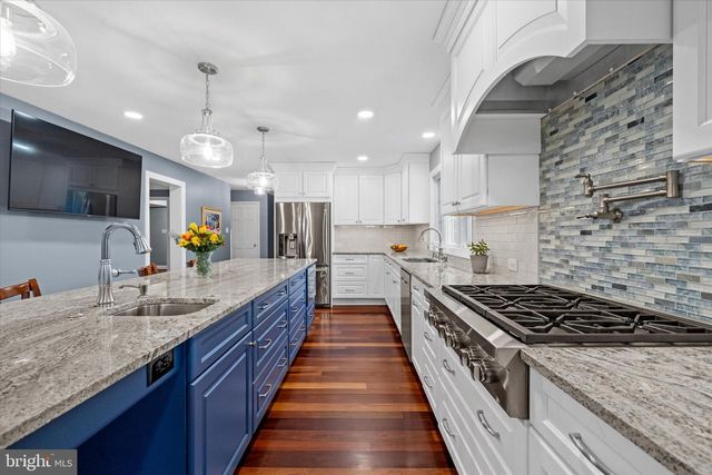 9 RAVEN LN, Kennett Square, PA 19348