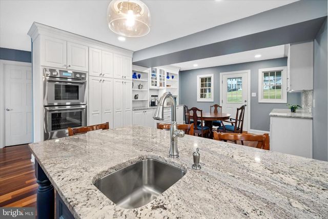 9 RAVEN LN, Kennett Square, PA 19348