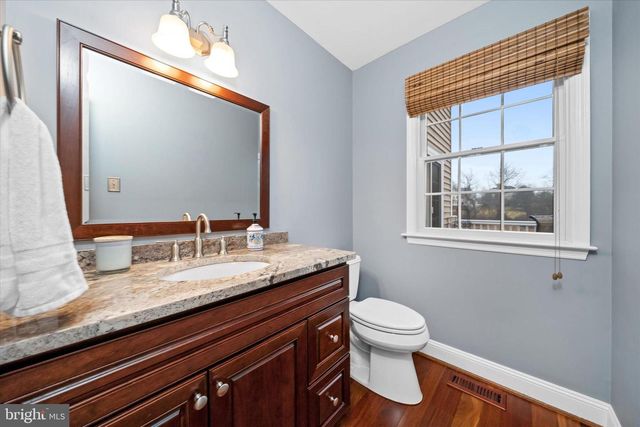 9 RAVEN LN, Kennett Square, PA 19348