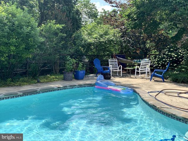 9 RAVEN LN, Kennett Square, PA 19348