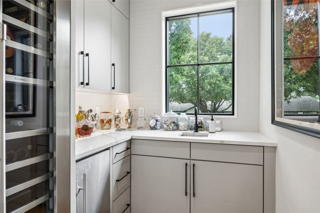 4406 Ridgeside Drive, Dallas, TX 75244