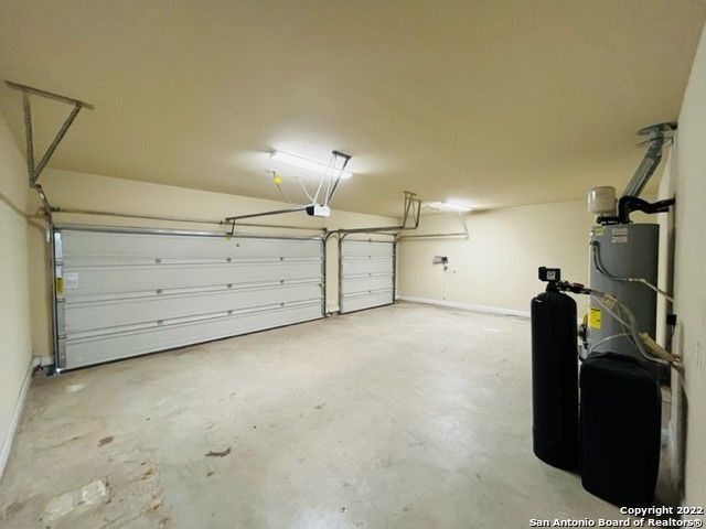 8221 DUBLIN FRST, San Antonio, TX 78253