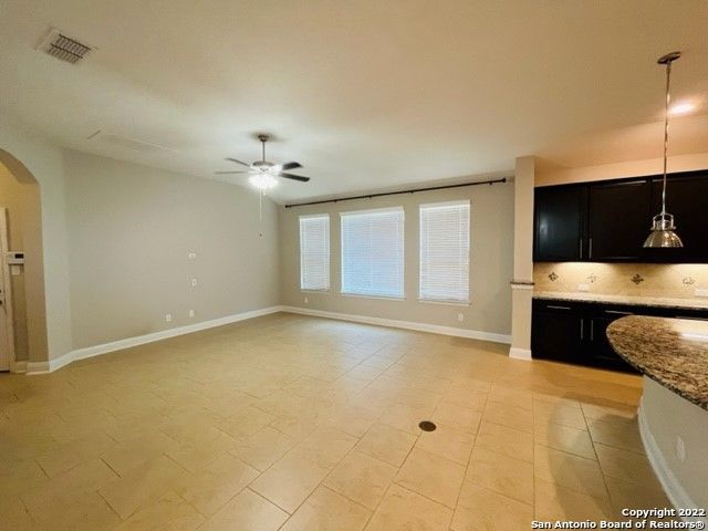 8221 DUBLIN FRST, San Antonio, TX 78253